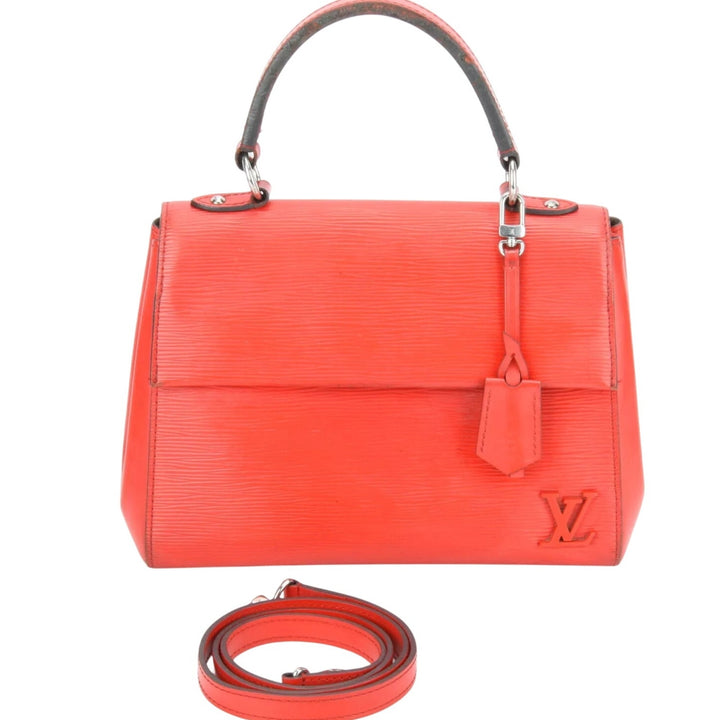 Louis Vuitton Cluny MM Epi Handbag